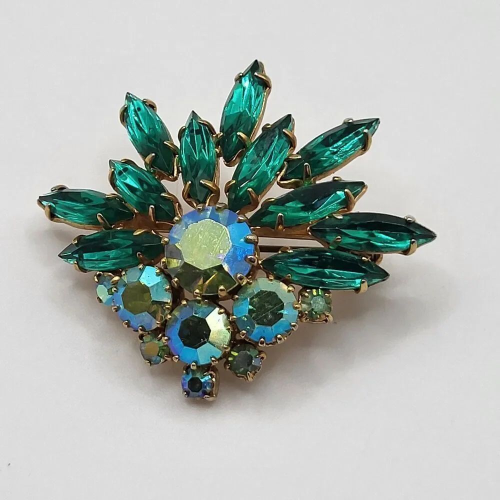 Vintage Brooch Mid-Century Emerald Green Rhinestone Iridescent Ab GoldTone 1.75"
